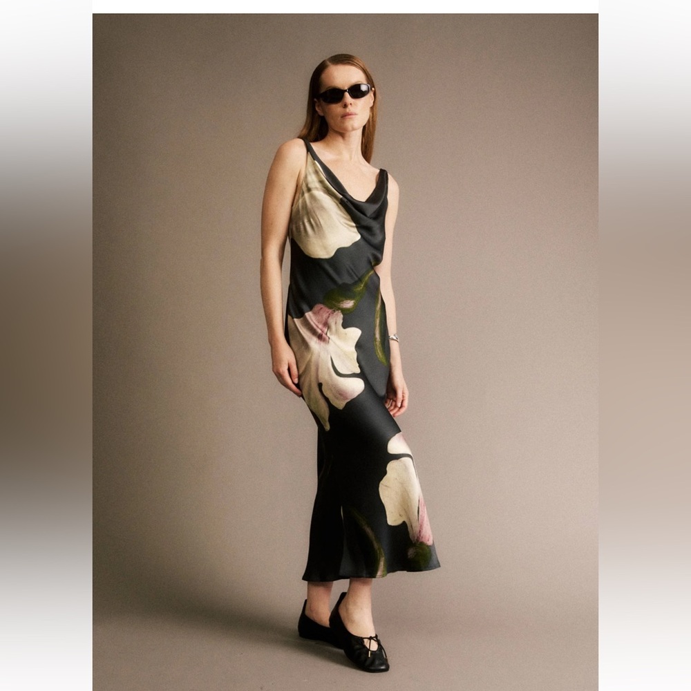 Jiji Studio Paris Floral midi length Dress with olive and cream NEW WITH TAGS